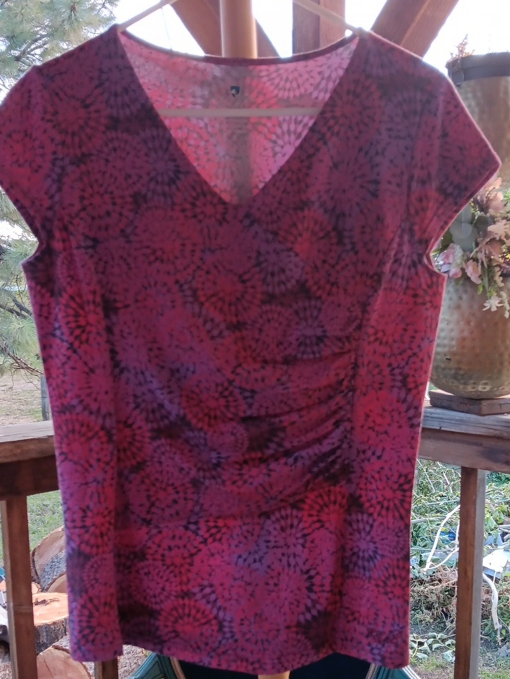Kuhl Pink and Black Patterned V-Neck Ruched Tunic